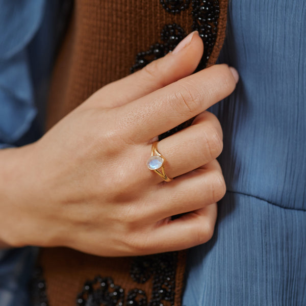 Kaleo Mondstein Ring Golden