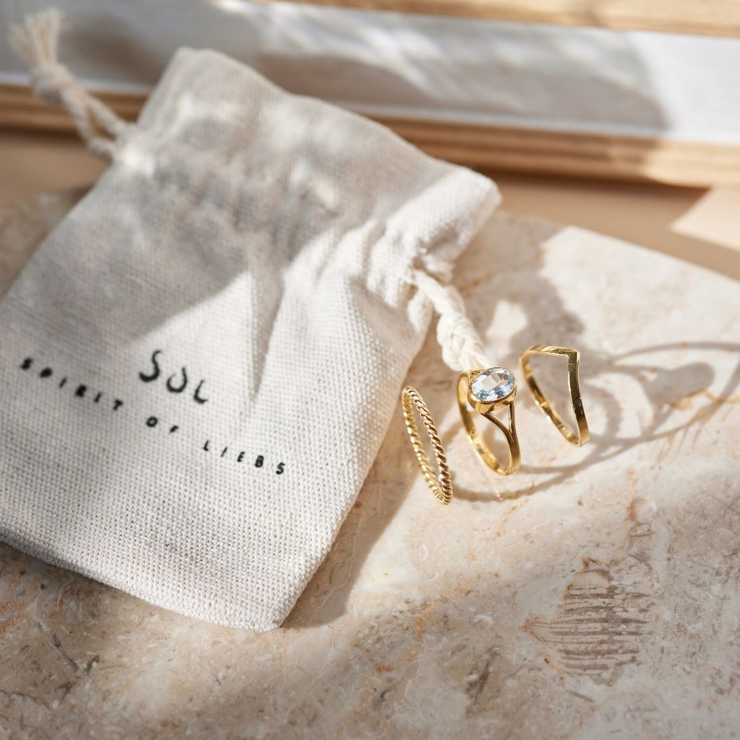 Kaleo Topas Ring Golden Set