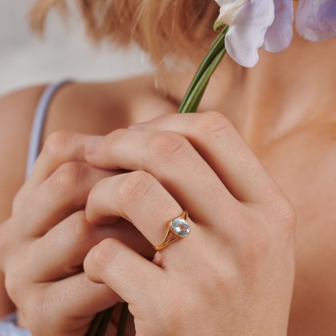 Kaleo Topas Ring Golden