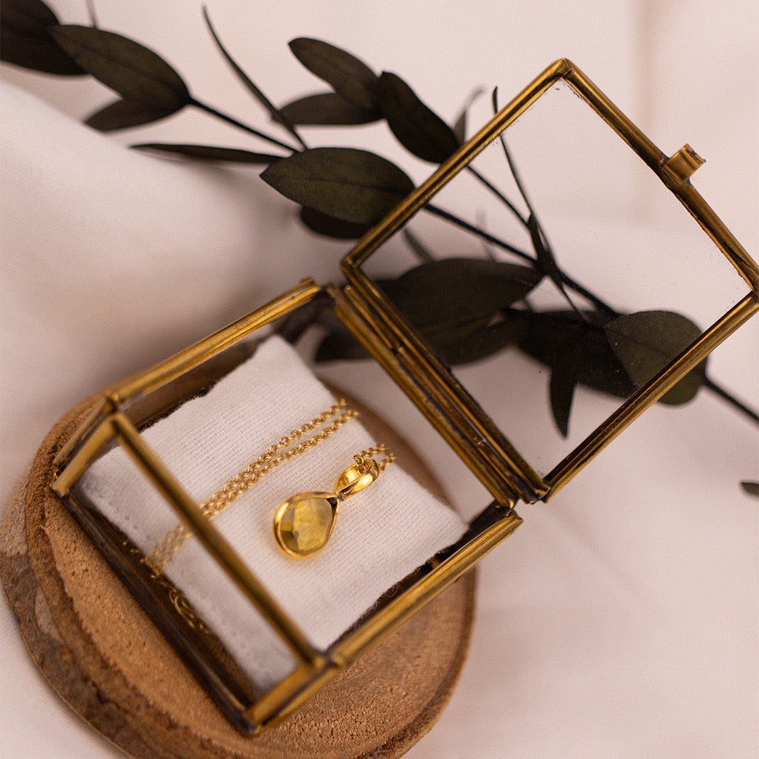 Löwe Citrin Charm Golden - Spirit of Liebs