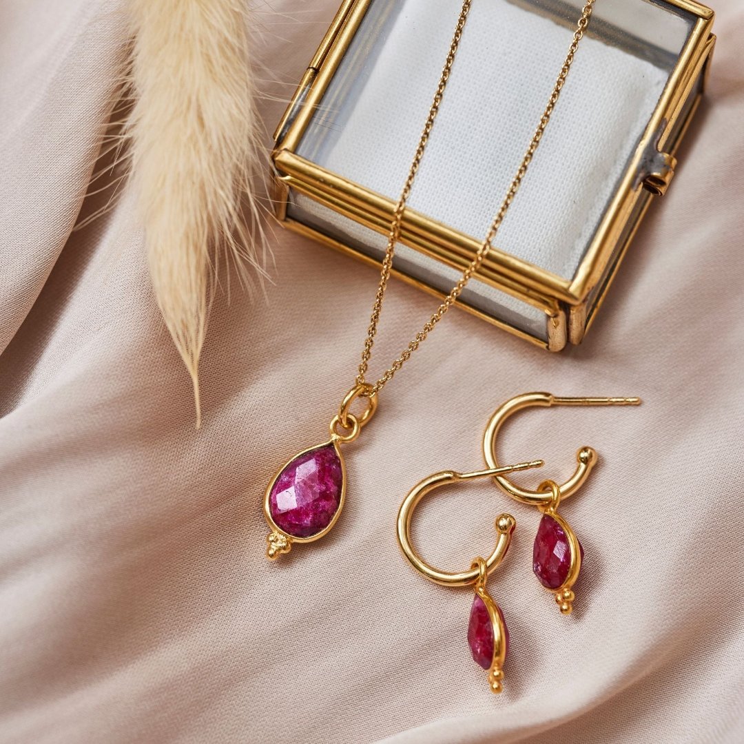 Luna Rubin Hoops Golden