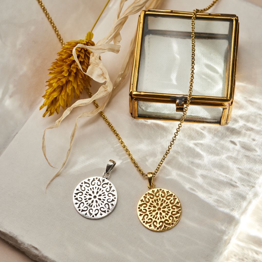 Mandala Charm Golden