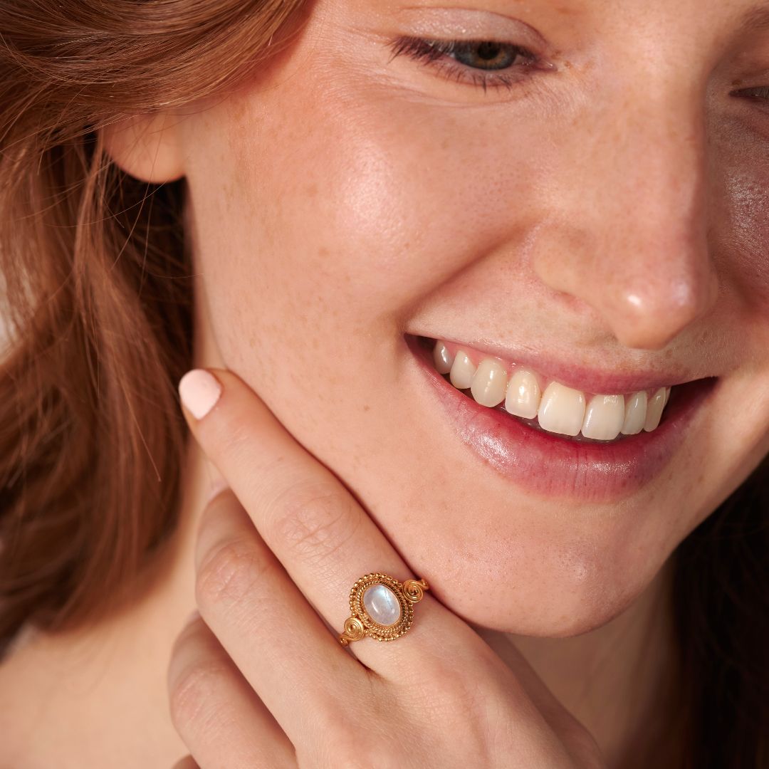 Nirmala Mondstein Ring Golden