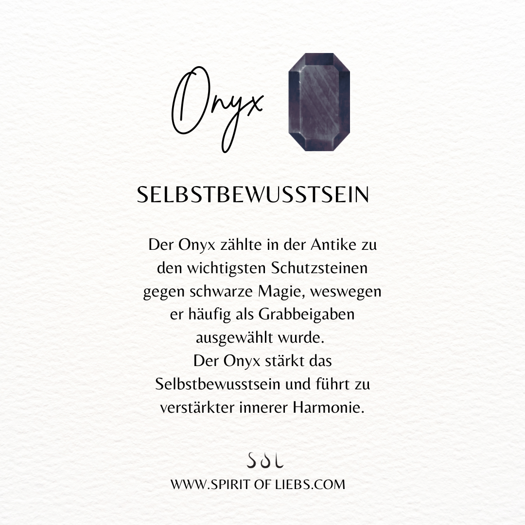 Moon Onyx Ring Golden Set