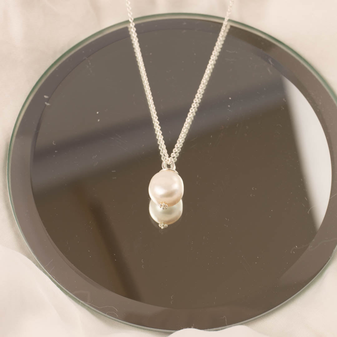 Perla Charm Silber