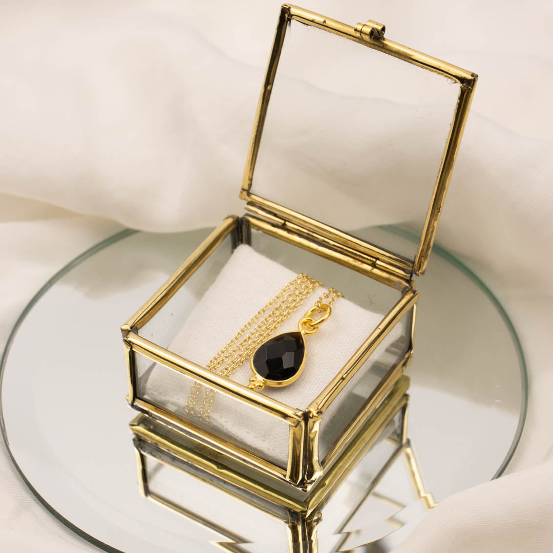RIO Drops Onyx Charm Golden