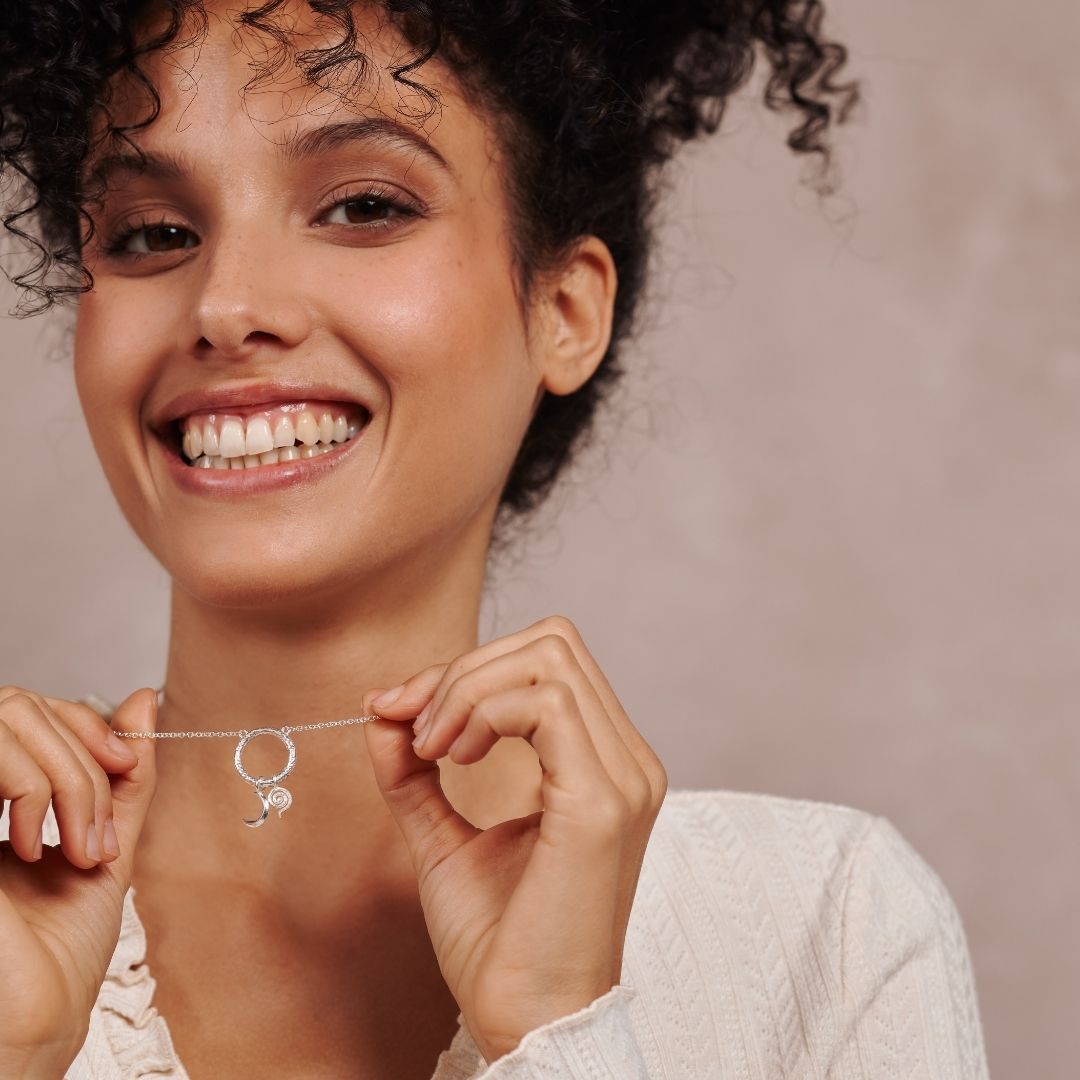 "Echoes of the Universe" Spiral Charm Silber