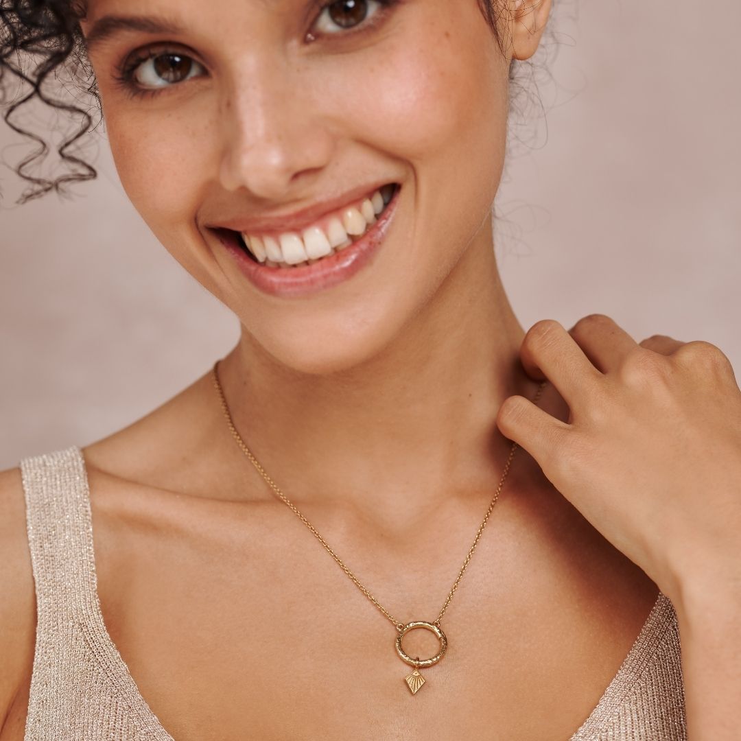 "I feel alive" Charm Golden