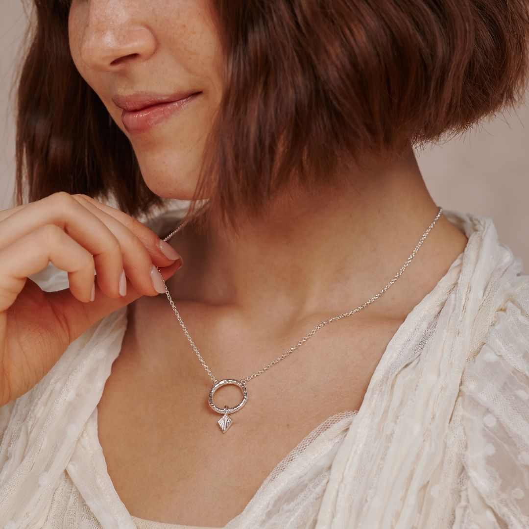 "I feel alive" Charm Silber