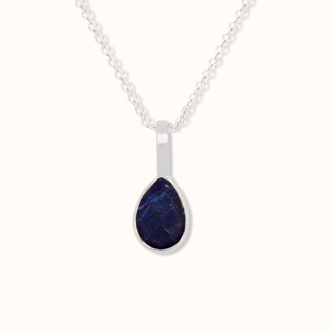 Schütze Sodalith Charm Silber
