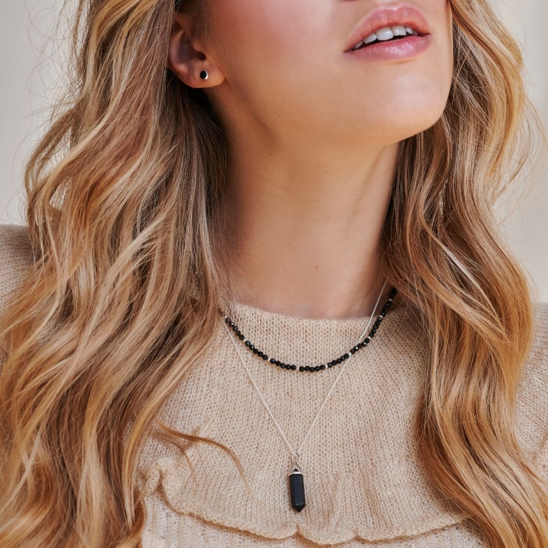 Soul Kristallspitze Onyx Charm Silber