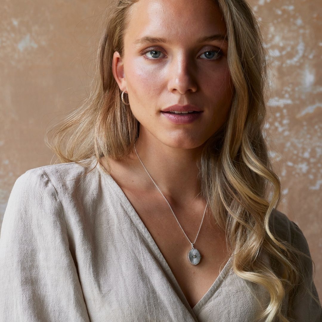 Sun Medaillon Silber