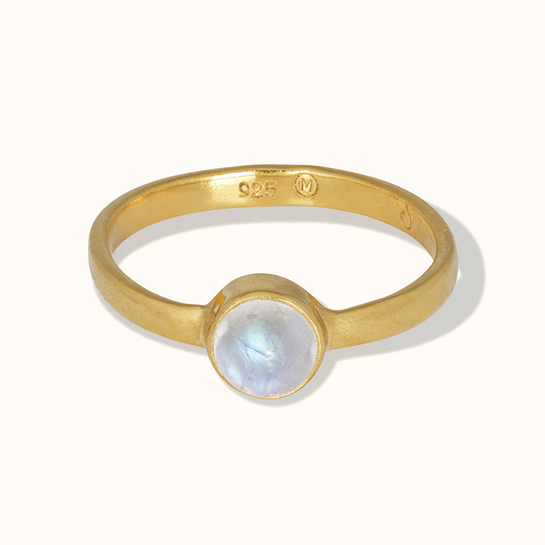 Una Mondstein Ring Golden
