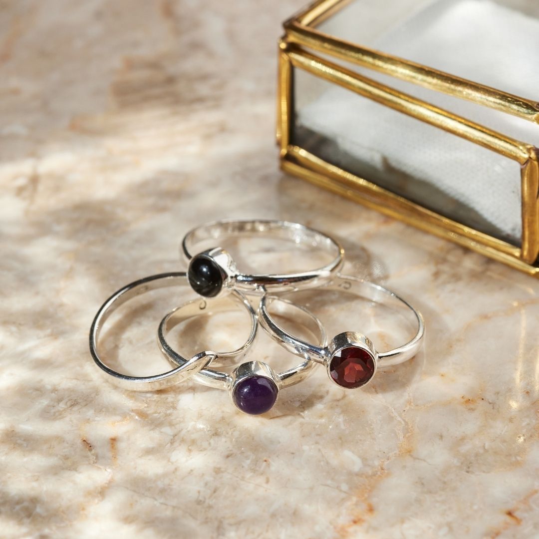 Una Onyx Ring Silber