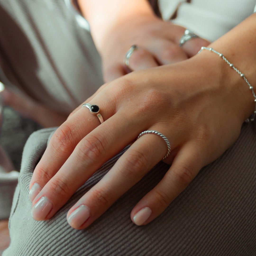 Una Onyx Ring Silber