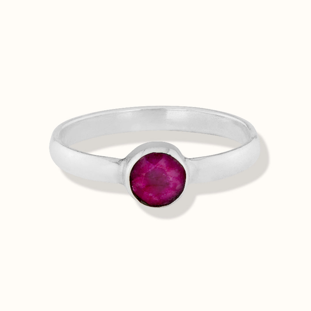 Una Rubin Ring Silber