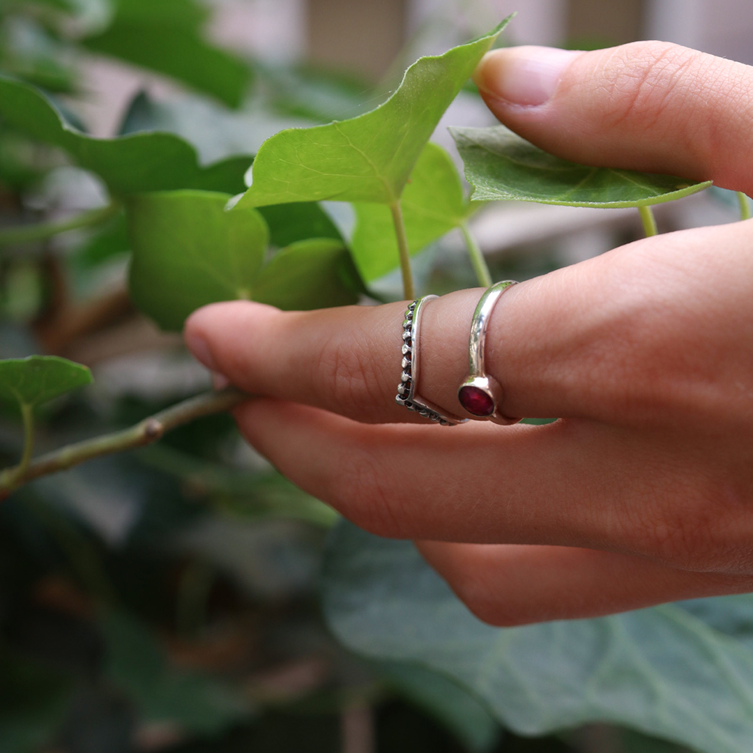 Una Rubin Ring Silber - Spirit of Liebs