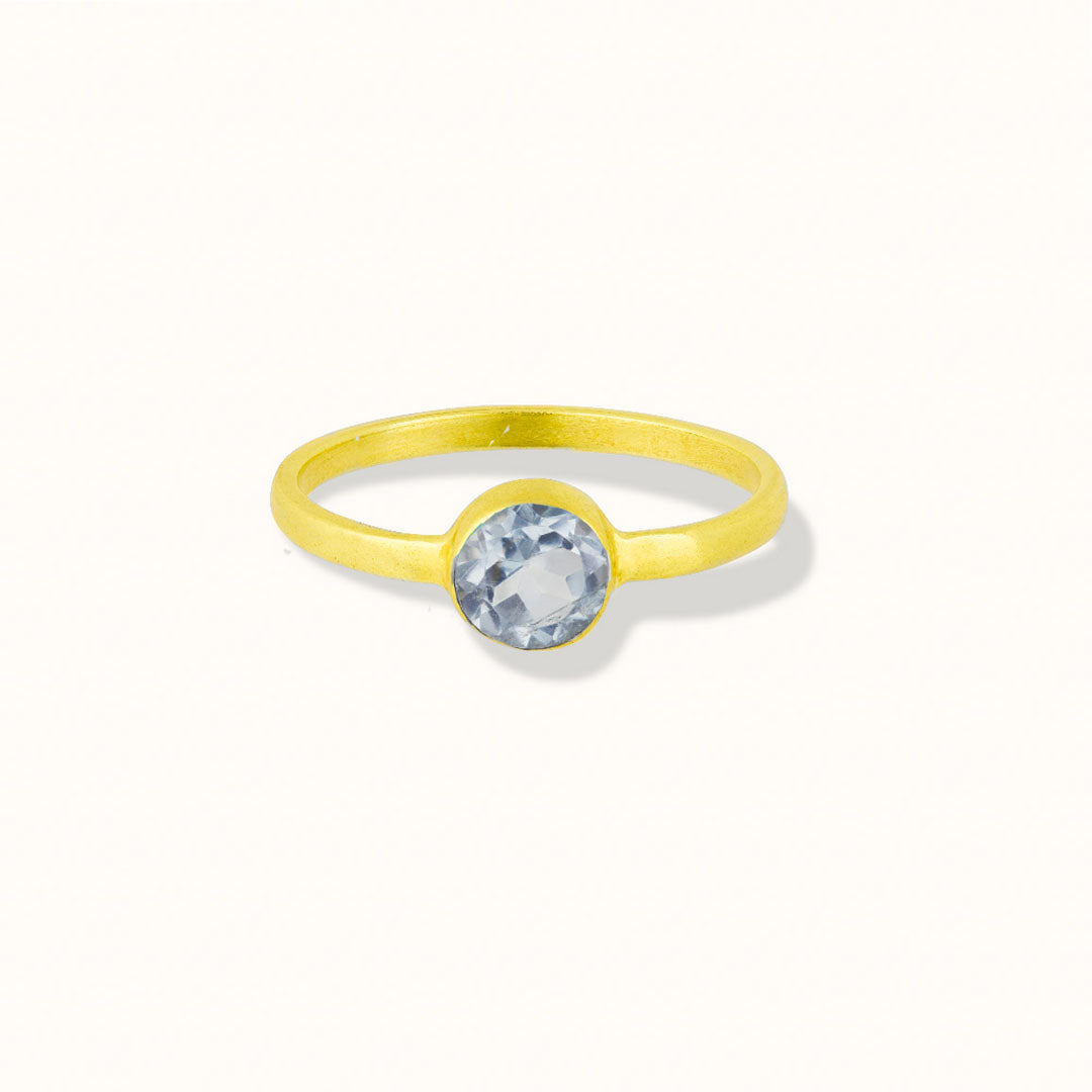 Una Topas Ring Golden