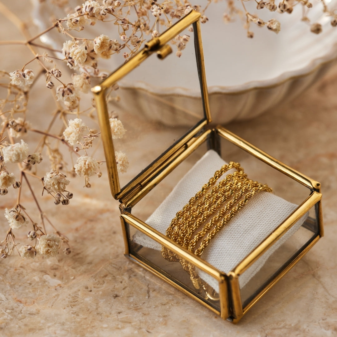 Verona Kette Golden