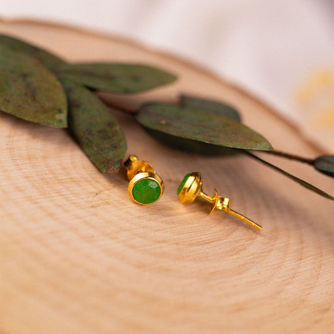 Waage Jade Ohrstecker Golden