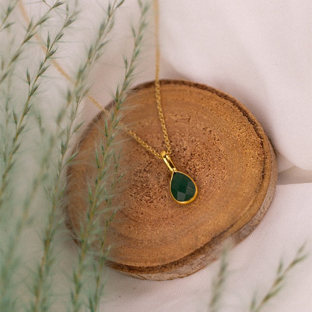 Waage Jade Charm Golden - Spirit of Liebs