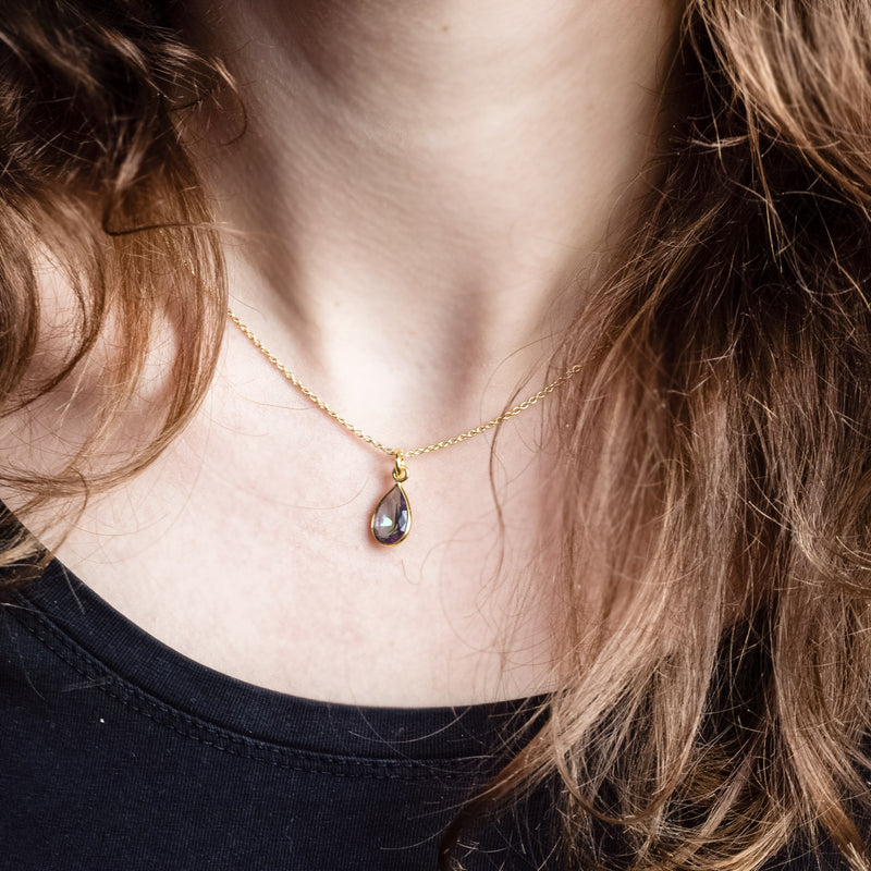 SOL Drops Aura-Quarz Charm Golden