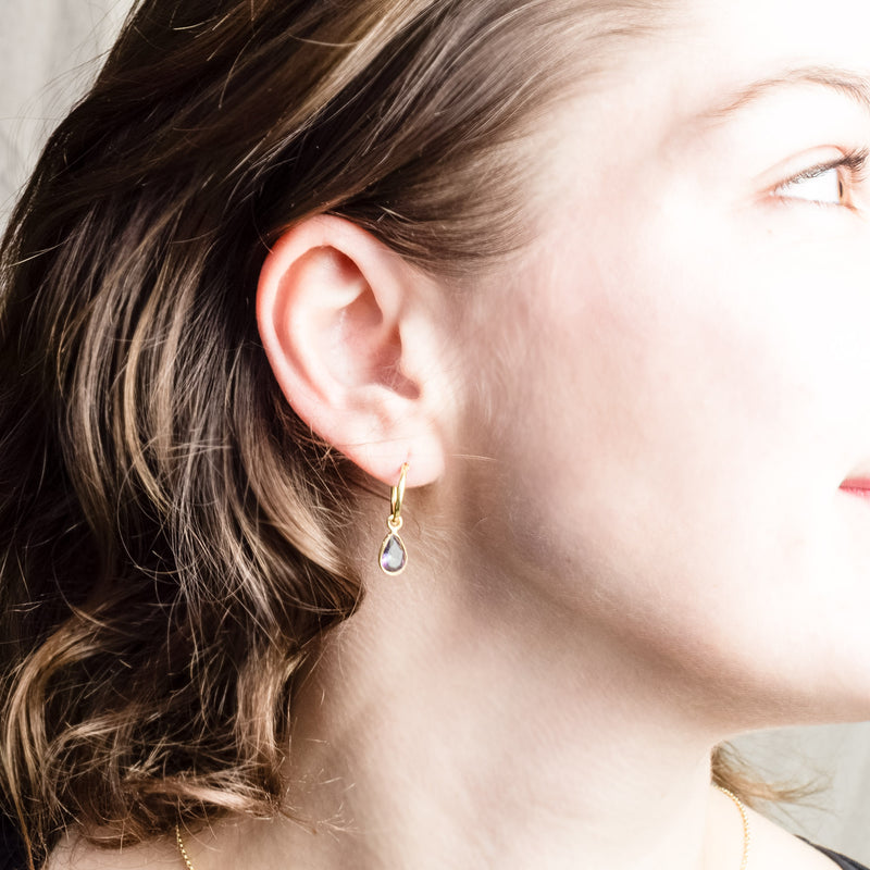SOL Drops Aura-Quarz Small Hoops Golden