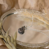 Amos Charm Silber