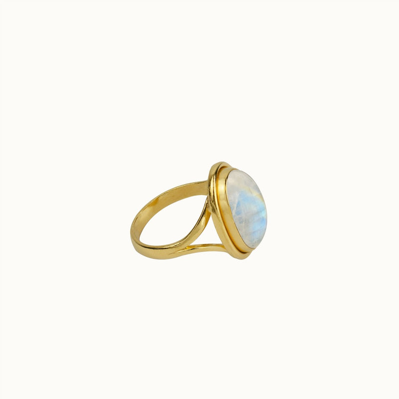 Aylin Mondstein Ring Golden