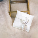 RIO Drops Mondstein Small Hoops Silber