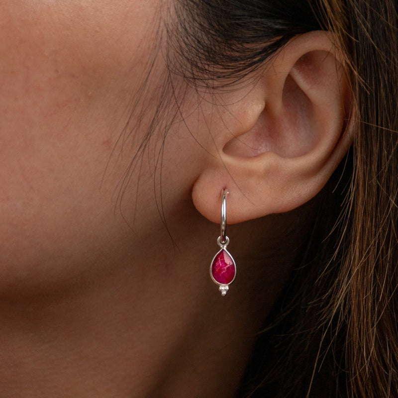 RIO Drops Rubin Small Hoops Silber
