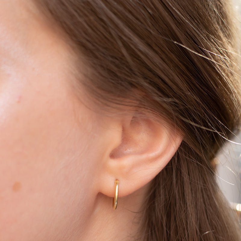 Small Hoops Golden