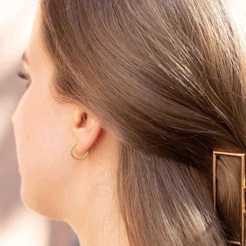 Small Hoops Golden