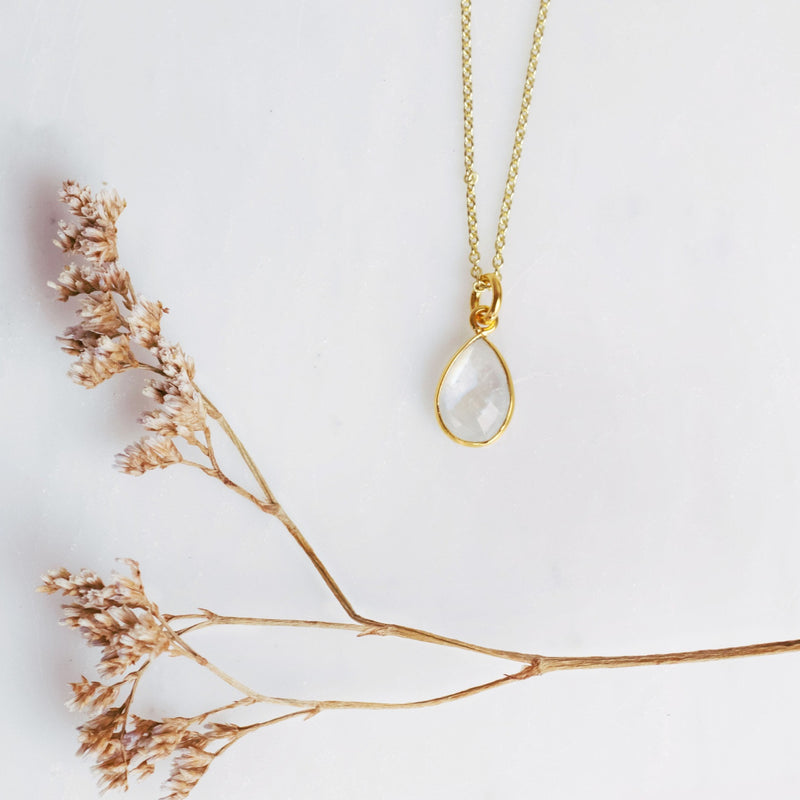 SOL Drops Bergkristall Charm Golden