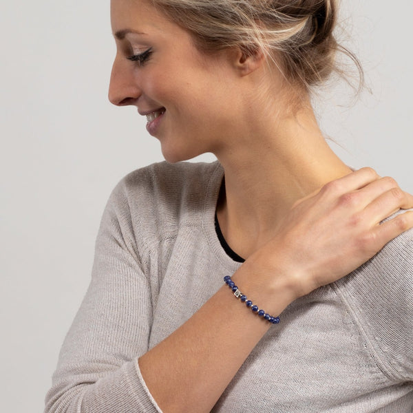 Bold Sodalith Armband