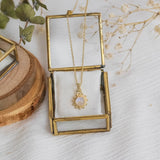 Indische Sonne Mondstein Charm Golden