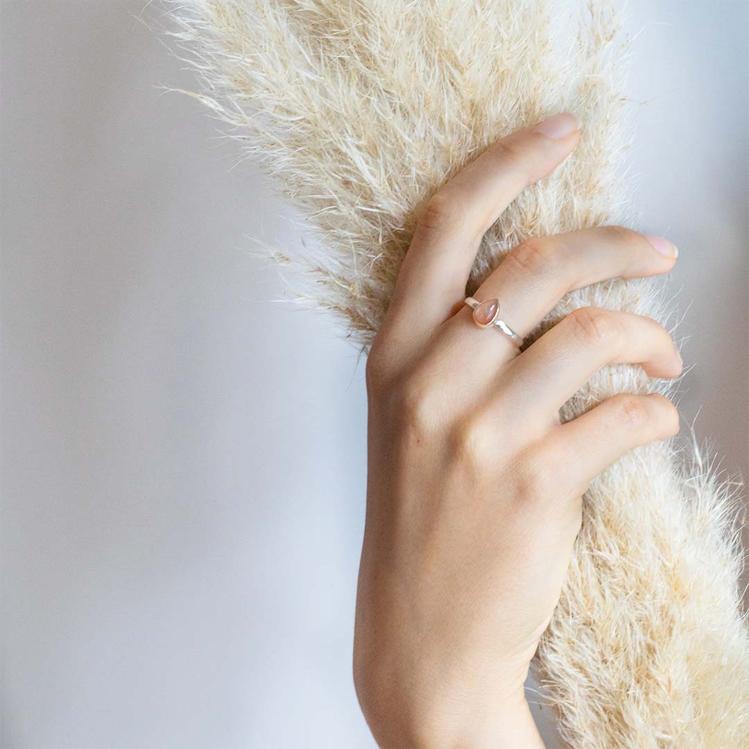 Agua Peach-Mondstein Ring Silber - Spirit of Liebs