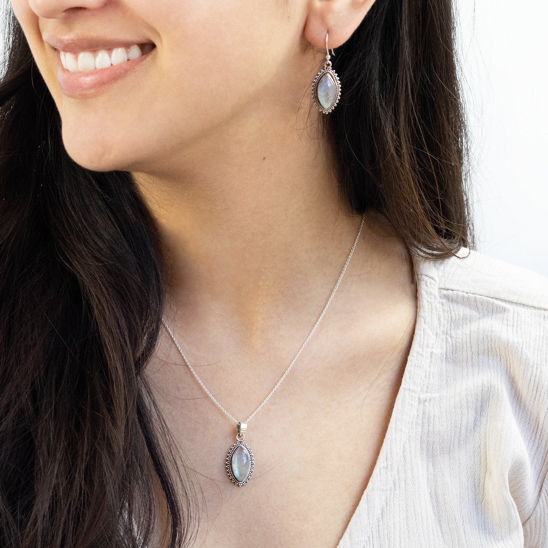 Namaste Mondstein Silber Set - Spirit of Liebs